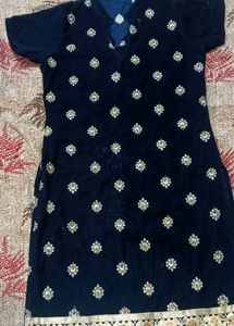 (Buy 1 Get 1free) Embroidered Velvet Kurt( 2 Pise)