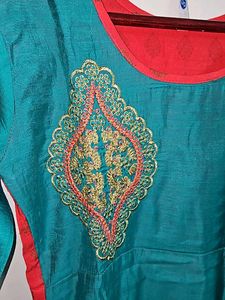 Pretty Kurta For Women