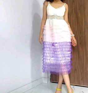 Tiered Ruffle padded  Dress