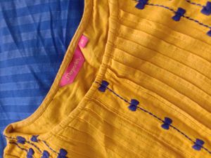 Dress / Kurta For Women (30-34)