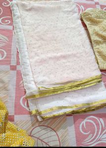 Saree With Redimade Blause