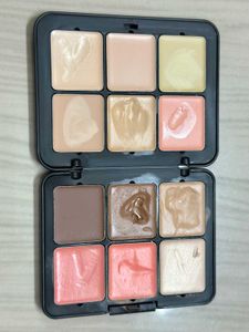 Makeup Forever Palette