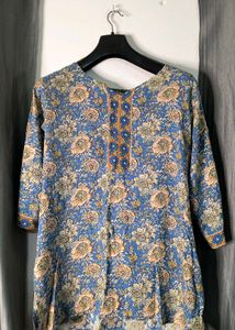 Floral Short Kurti