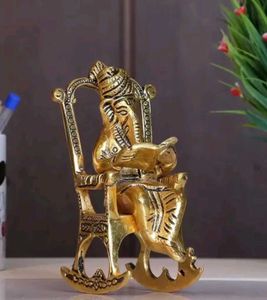 Metal Ganesha Setting On Chair