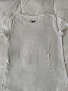White Under Armour Tee Shirt