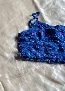 10.6.4 CUTE BLUE TOP
