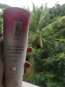 Ethiglo Skin Whitening Facial Foam✨