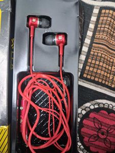 Earphones Wired