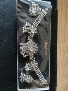 Silver Tone Jewelry Set