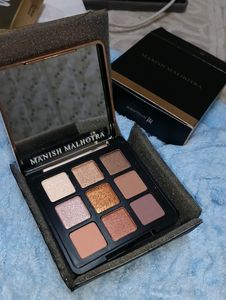 Manish Malhotra Eyeshadow Palette