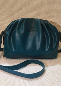 Trending Sling Bag ✨