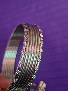 Dangling Charm Bangle