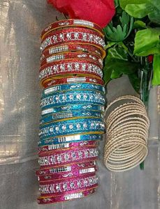 BANGLES COMBO