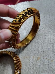 Never Used Gold-Tone Bangle Set