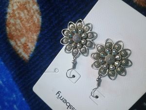 Lightweight Beautiful Earrings