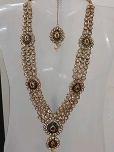 Elegant Kundan Necklace Set