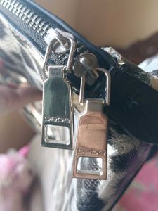 Bebe Leopard Print Handbag👜