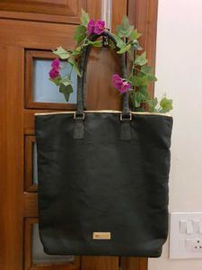 Reserved 🖤Versace Perfume Black Tote Bag🖤