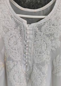 White Embroidered Kurta
