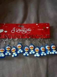 Excellent Brand New pack Of 12 Keychains