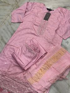Aisha Pink Embroidered Kurta