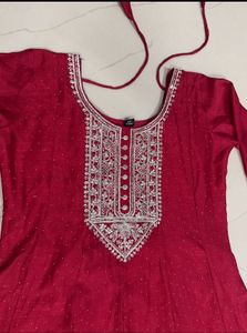 Elegant Mazenta Pink Embroidered Anarkali