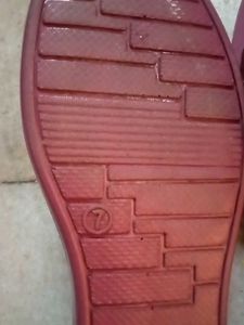 Kiero Mauve Slides