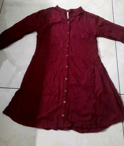 DAILY WEAR TOP