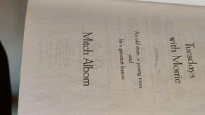 Tuesday&#39;s With Morrie By Mitch Albom
