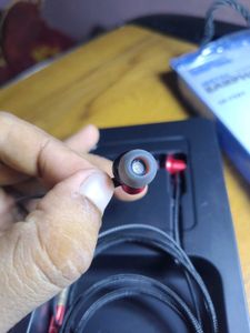 New Metal Wired Earphone