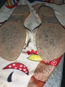 Choosing the Best Flip-Flops for Every Occasion