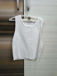 Chic White Sleeveless Crop Top