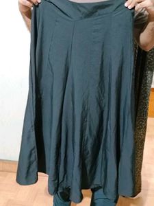 Beautiful Flair Divider Skirt Plazoo