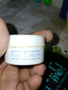 Combo (Sunscreen,toner,day Cream)