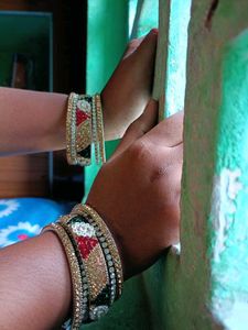 Bangles &amp; Necklace Set