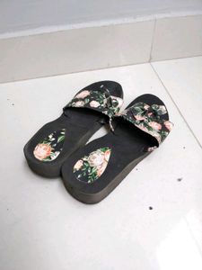 New Women&#39;s Fashion design Slide Size-6