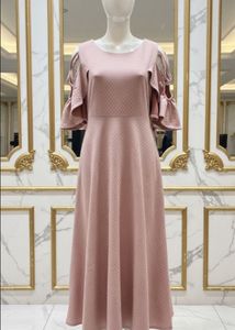 Elegant Pink Midi Dress
