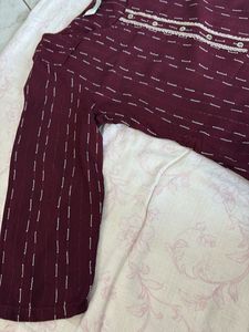 Straight Kurta- Maroon