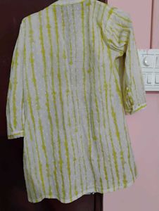 Short Kurti