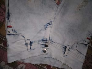 Women&#39;s Jeans