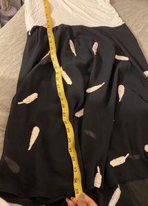 Chic Feather Print Maxi Dress