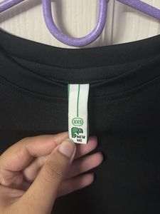 NewMe Black Long Sleeve Top(xxs)