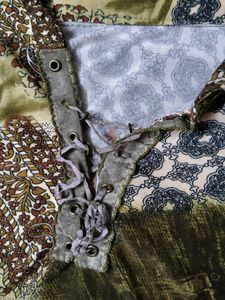 ❗ CLEARANCE ❗ Vintage Patterned Long Sleeve Top