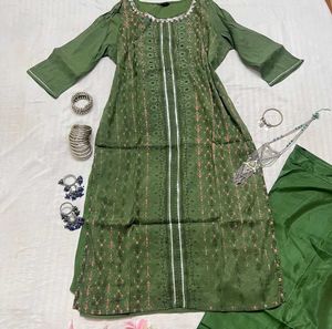 kurti and Pant set