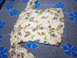 Fig Branded Top L Size