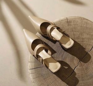 Aesthetic Pointed Tie Block Heels