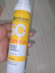 Garnier Air-mist Sunscreen And Vit Cleanser