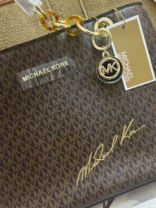 Ready To Dispatch- MK Bag With SIGNATURE ✍️Amazing
