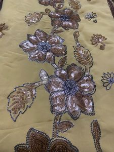 SAREE WITH ATTACHED BLOUSE(clearence Sale)