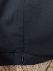 Formal Van Huesen Navy Blue Skirt (new)